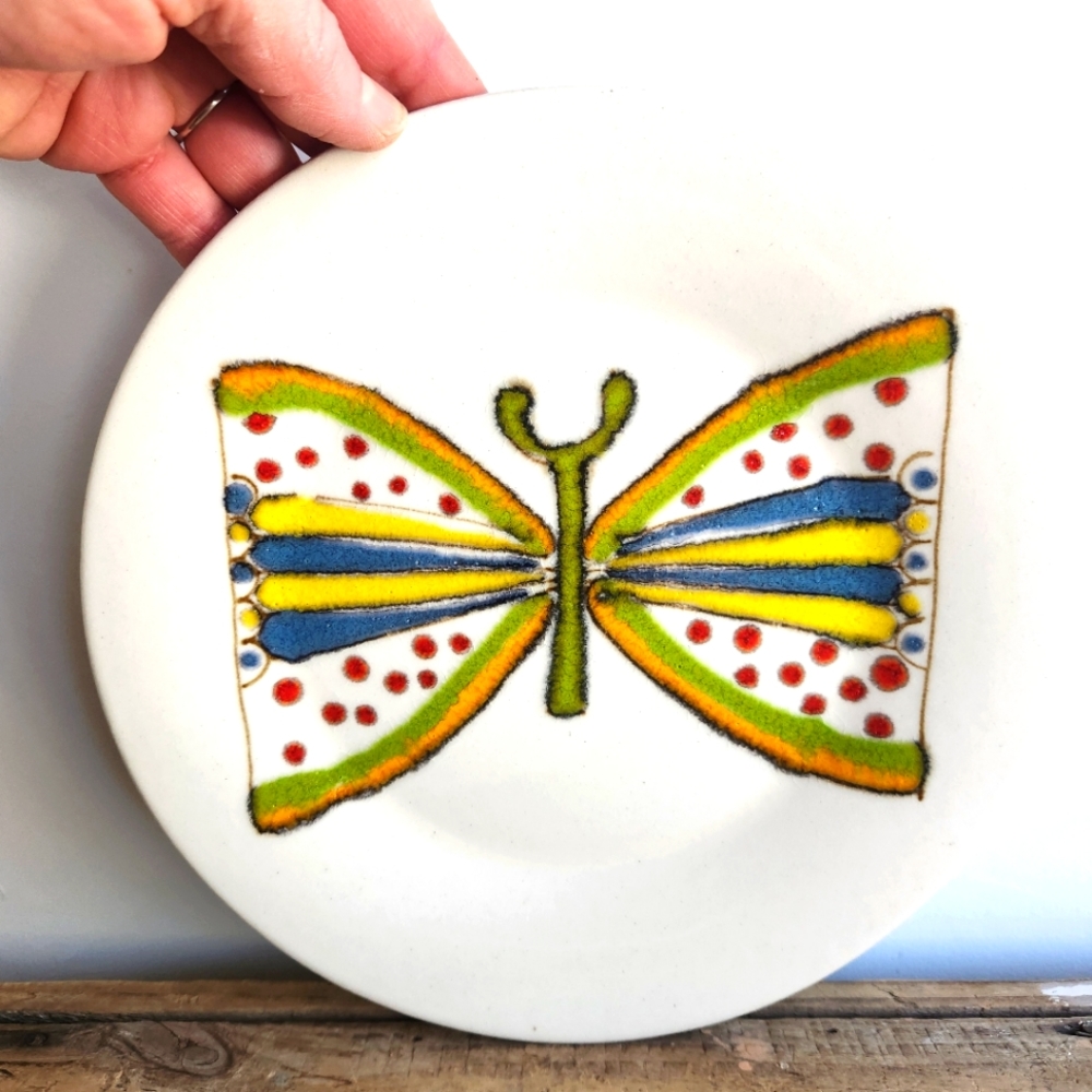 Pair of handpainted Butterfly plates 8"